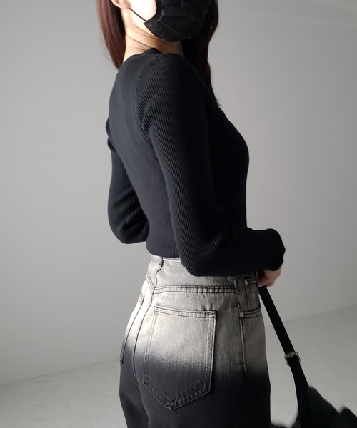 me+em select(ミームセレクト)の「【 3color 】クロスラインストラップデザインリブニット(ニット/セーター・レディース・ホワイト/ブラック/アイボリー・FREE)」の8枚目の写真