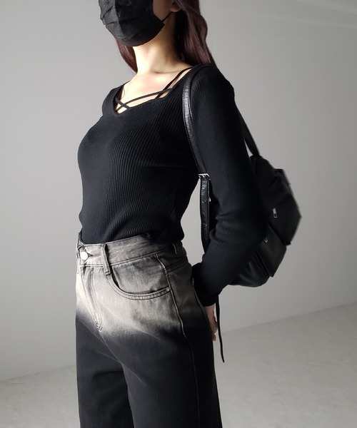 me+em select(ミームセレクト)の「【 3color 】クロスラインストラップデザインリブニット(ニット/セーター・レディース・ホワイト/ブラック/アイボリー・FREE)」の9枚目の写真