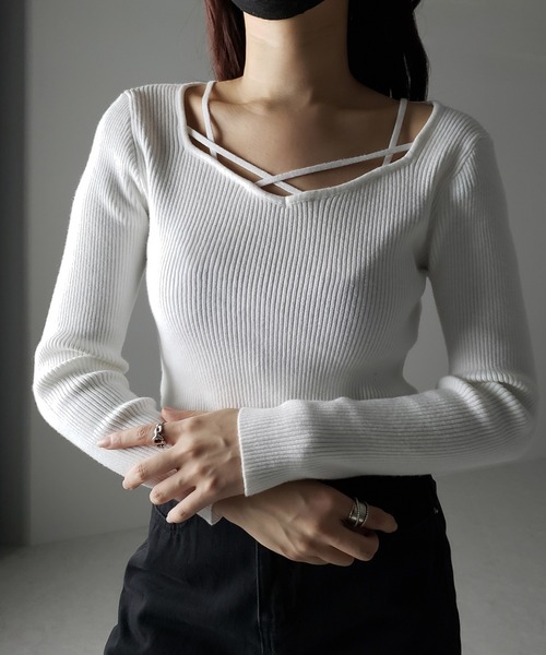 me+em select(ミームセレクト)の「【 3color 】クロスラインストラップデザインリブニット(ニット/セーター・レディース・ホワイト/ブラック/アイボリー・FREE)」の13枚目の写真