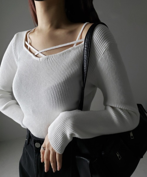 me+em select(ミームセレクト)の「【 3color 】クロスラインストラップデザインリブニット(ニット/セーター・レディース・ホワイト/ブラック/アイボリー・FREE)」の14枚目の写真