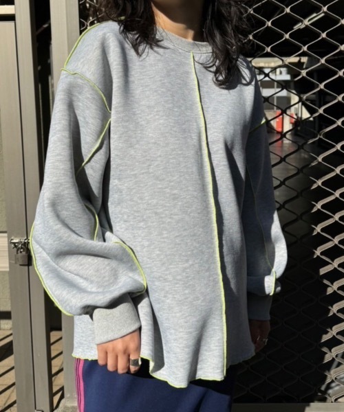 mi via loca（ミヴィアロカ）の「裏起毛配色メロープルオーバー（スウェット・レディース・パープル/ネイビー/ピンク/トップグレー/オートミール/チャコールグレー/ブルーグリーン/ブラック・FREE）」の10枚目の写真