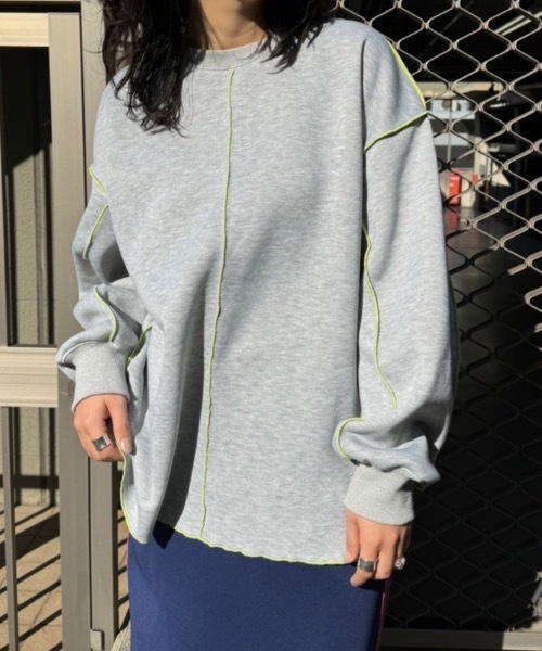 mi via loca（ミヴィアロカ）の「裏起毛配色メロープルオーバー（スウェット・レディース・パープル/ネイビー/ピンク/トップグレー/オートミール/チャコールグレー/ブルーグリーン/ブラック・FREE）」の9枚目の写真