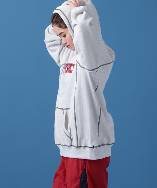 PBLIM（ページボーイリム）の「PBLIM/ホツレロゴフーディー（パーカー・レディース・ブラック/グレー・FREE）」の9枚目の写真