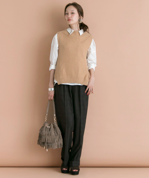 URBAN RESEARCH（アーバンリサーチ）の「UR グレンチェックワイドパンツ（その他パンツ・レディース・ライトグレー/チャコールグレー・36/38）」の3枚目の写真