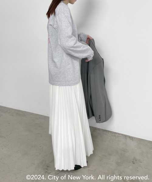 Omekashi（オメカシ）の「【GOOD ROCK SPEED】NYCグラフィックロングTシャツ（Tシャツ/カットソー・レディース・ライトグレー・FREE）」の5枚目の写真