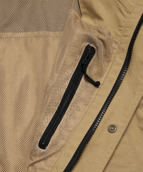 FIRST DOWN（ファーストダウン）の「モータウンジャケット ナイロン