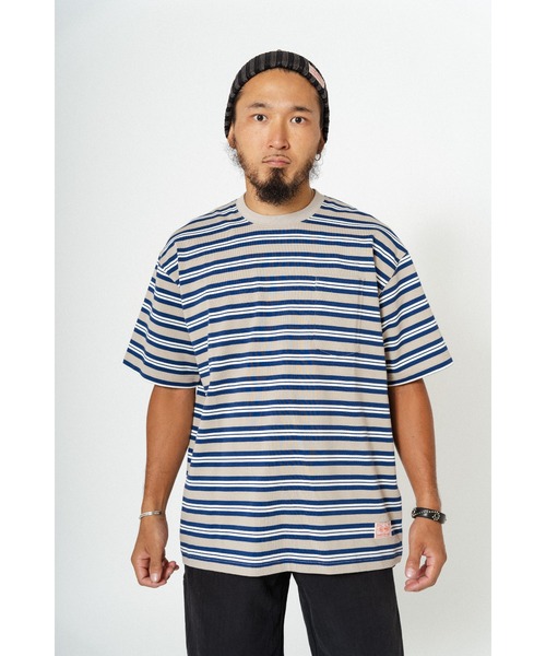 BIG MIKE(ビッグマイク)の「BIG MIKE ビッグマイク サングラスポケット 半袖ボーダーTシャツ 102428590(Tシャツ/カットソー・メンズ・グリーン×オレンジ/グレー系その他/ベージュ系その他/サンドベージュ・MEDIUM/LARGE/X-LARGE)」の11枚目の写真
