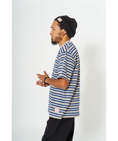 BIG MIKE(ビッグマイク)の「BIG MIKE ビッグマイク サングラスポケット 半袖ボーダーTシャツ 102428590(Tシャツ/カットソー・メンズ・グリーン×オレンジ/グレー系その他/ベージュ系その他/サンドベージュ・MEDIUM/LARGE/X-LARGE)」の9枚目の写真