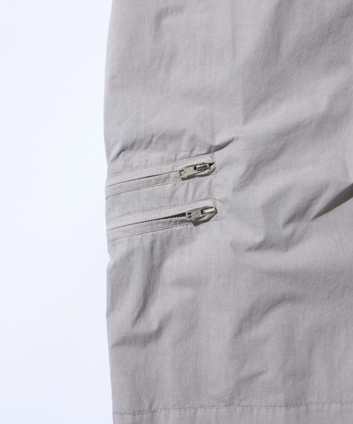 WHO'S WHO gallery（フーズフーギャラリー）の「【KOOKY'N/クーキー】BRONXジップパンツ（チノパンツ・メンズ・ライトグレー/チャコールグレー/アイボリー/ブラック/ネイビー・FREE）」の12枚目の写真