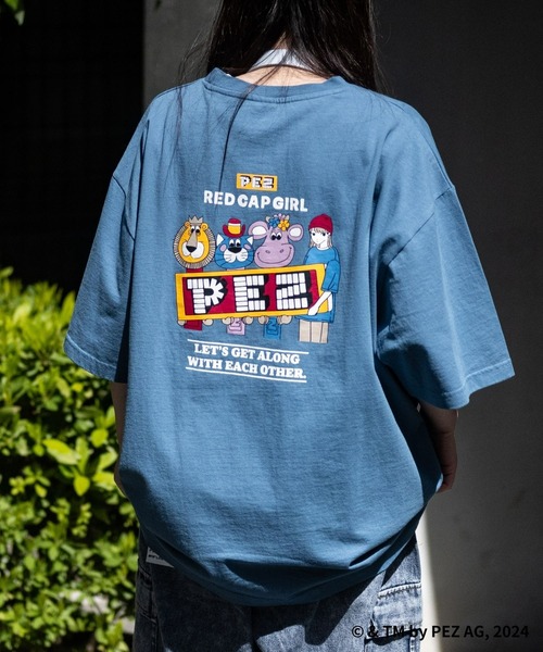 Red Cap Girl（レッドキャプガール）の「【a-r】〔PEZ×Red Cap Girl〕天竺 バックイラスト BIG TEE（Tシャツ/カットソー・メンズ・ブルー系1/カーキ系1/グレー系1/ホワイト系1/ホワイト系2/ブルー系2/カーキ系2/グレー系2・MEDIUM/LARGE）」の8枚目の写真
