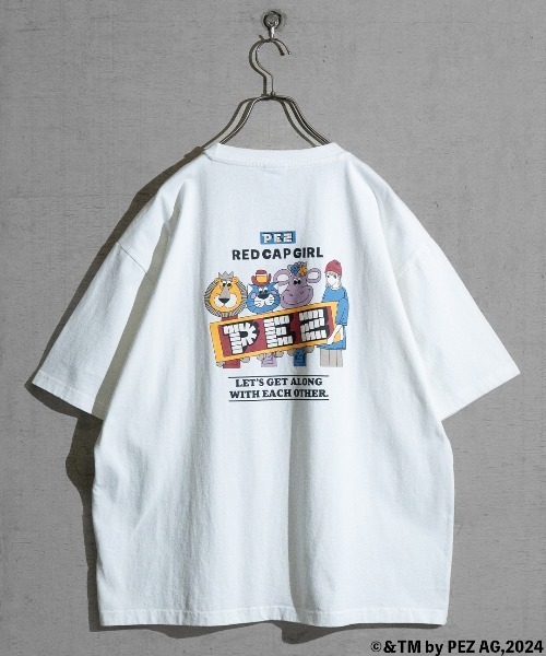 Red Cap Girl（レッドキャプガール）の「【a-r】〔PEZ×Red Cap Girl〕天竺 バックイラスト BIG TEE（Tシャツ/カットソー・メンズ・ブルー系1/カーキ系1/グレー系1/ホワイト系1/ホワイト系2/ブルー系2/カーキ系2/グレー系2・MEDIUM/LARGE）」の22枚目の写真