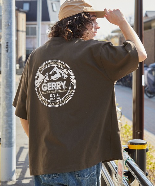 GERRY（ジェリー）の「GERRY/ジェリー 別注 バックサークル/ボックスロゴプリント ビッグシルエット半袖Tシャツ（Tシャツ/カットソー・メンズ・アッシュグレー/ネイビー/ブラウン/ブルー系/ブラック系/オフホワイト/ホワイト系/ブルーグリーン/ブラック/ベージュ系/スモークピンク/スミクロ/グレイッシュベージュ・M/S/XL/L）」の7枚目の写真