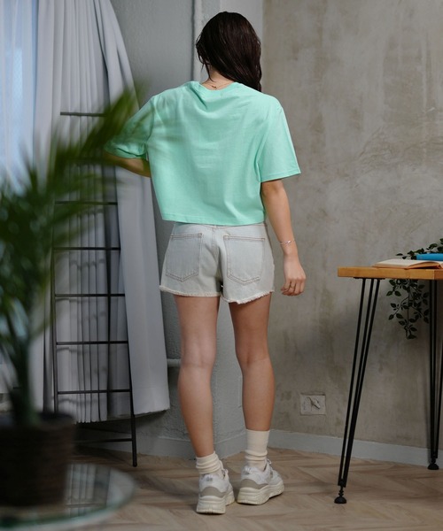 ムラサキスポーツ(ムラサキスポーツ)の「RIKKA FEMME/リッカファム ショートTシャツ 無地 ショート丈 RF24SS20(Tシャツ/カットソー・レディース・ホワイト/ネイビー/ミント・FREE)」の14枚目の写真