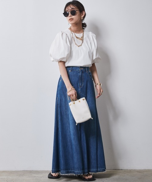 CHIC STYLE(シックスタイル)の「 綿100%デニムフレアマキシスカート <大きいサイズ有>シックスタイル(スカート・レディース・ブルー系/ネイビー系/ホワイト系・5L/4L/3L/LL/L/M)」の11枚目の写真