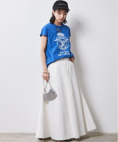 CHIC STYLE(シックスタイル)の「 綿100%デニムフレアマキシスカート <大きいサイズ有>シックスタイル(スカート・レディース・ブルー系/ネイビー系/ホワイト系・5L/4L/3L/LL/L/M)」の16枚目の写真