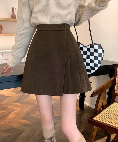 MAISON DE THERESE(メゾン ド テレーズ)の「パンツ付きハイウエストAラインミニプリーツスカート(スカート・レディース・ブラウン/ブラック・S/M/L)」の6枚目の写真