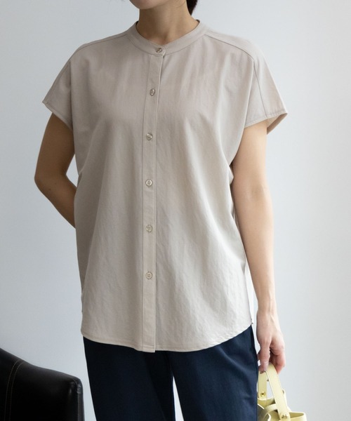 NAVY(ネイビー)の「NAVY サラリ冷感 制菌加工 シャツ見え前あきTシャツ(Tシャツ/カットソー・レディース・チャコールグレー/ブルー系その他/ライトベージュ/オフホワイト・M/L/S/XL)」の1枚目の写真