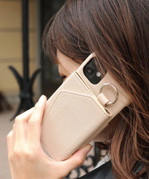 ensemble(皮革ブランド)(アンサンブル)の「ensemble/アンサンブル/PORTE2/ストラップ付きiPhone Case【iPhone14・14Pro・15・15Pro】(スマホケース/カバー・レディース・グレー系その他6/ブラック/グレー系その他3/イエロー/ベージュ・6/7/8/5)」の17枚目の写真