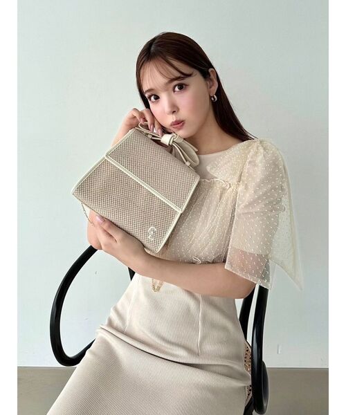 CALNAMUR（カルナムール）の「2WAYリボンポイントバッグ（ハンドバッグ・レディース・アイボリー/ブラック・FREE）」の5枚目の写真