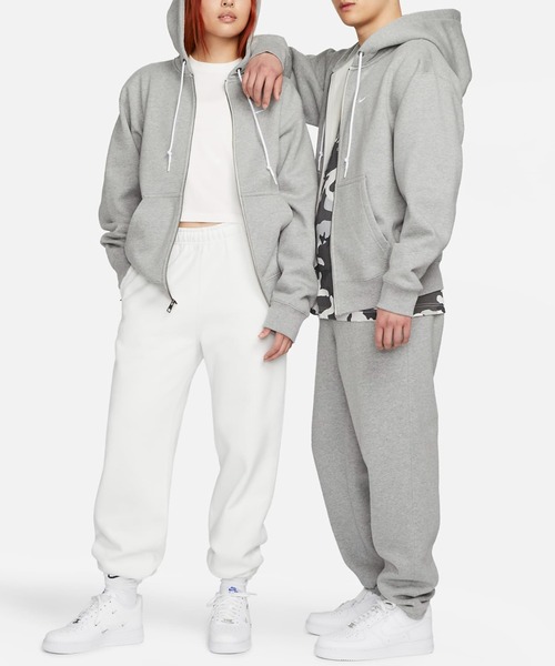 NIKE（ナイキ）の「NIKE SOLO SWOOSH HW FULLZIP L/S HOODIE DR0404