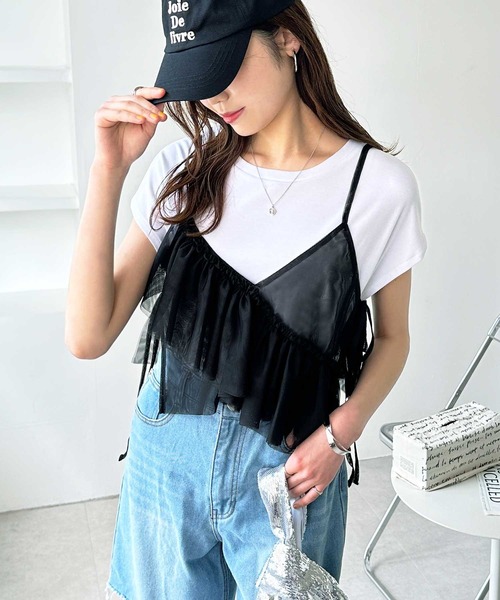 GeeRA（ジーラ）の「チュールアシメフリルビスチェ（キャミソール・レディース・グレー/ブラック/アイボリー・MEDIUM）」の2枚目の写真