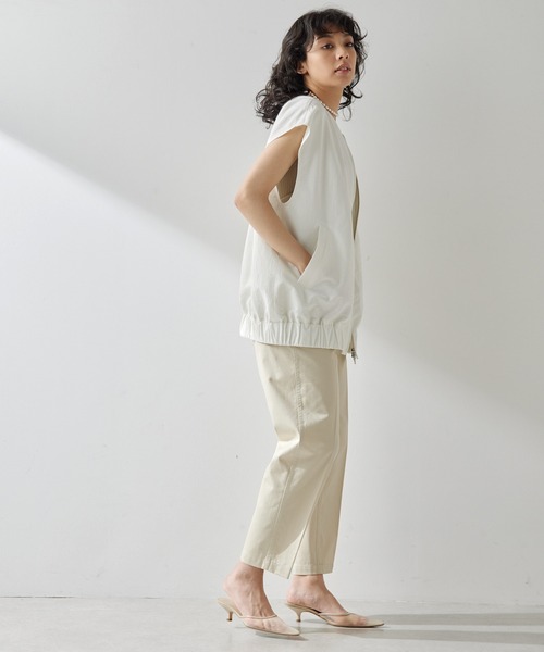 定41800円【ウィムガゼット】コットンリネンジップジレ　ノースリーブベスト Whim Gazette（ウィムガゼット）の「コットンリネンジップジレ（ベスト