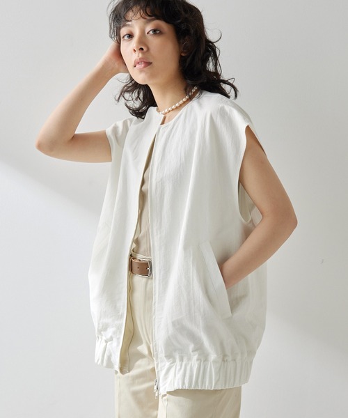 定41800円【ウィムガゼット】コットンリネンジップジレ　ノースリーブベスト Whim Gazette（ウィムガゼット）の「コットンリネンジップジレ（ベスト