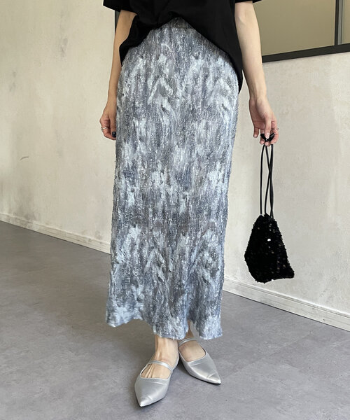 Thevon（ゼボン）の「ニュアンス柄プリーツナロースカート（スカート・レディース・グレー/カーキ/ベージュ・FREE）」の8枚目の写真