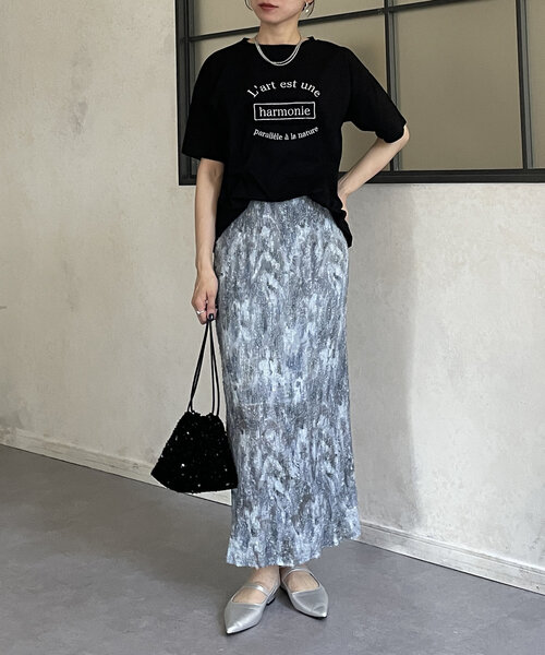 Thevon（ゼボン）の「ニュアンス柄プリーツナロースカート（スカート・レディース・グレー/カーキ/ベージュ・FREE）」の9枚目の写真