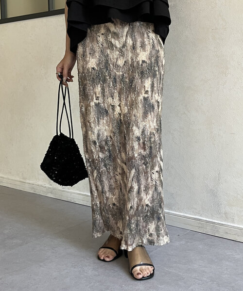 Thevon（ゼボン）の「ニュアンス柄プリーツナロースカート（スカート・レディース・グレー/カーキ/ベージュ・FREE）」の16枚目の写真