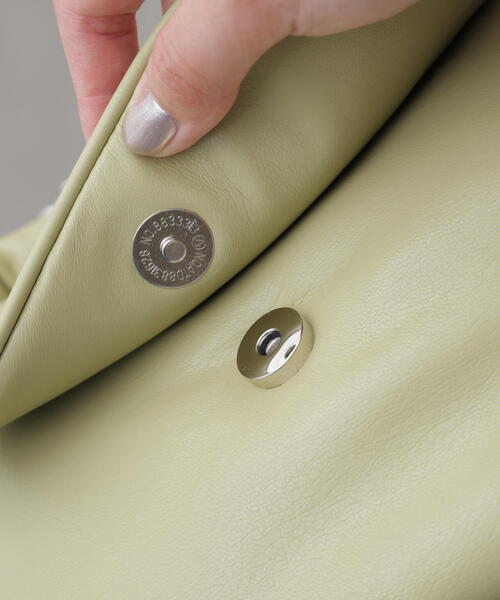 FREE'S MART（フリーズマート）の「◆パフバッグ（ショルダーバッグ・レディース・ライトグリーン/ブラック・ﾌﾘ-）」の21枚目の写真