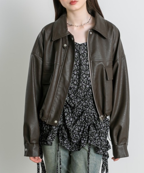 OLIVE des OLIVE(オリーブデオリーブ)の「【2WAYで着まわせる】2ウエイカラーショートブルゾン(ブルゾン・レディース・ブラック/ブラウン・FREE)」の7枚目の写真