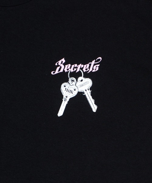 MILKBOY(ミルクボーイ)の「SECRET KEYS Tシャツ(Tシャツ/カットソー・レディース・A/C/B・L/M)」の19枚目の写真