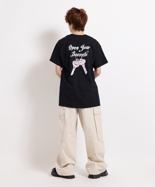 MILKBOY(ミルクボーイ)の「SECRET KEYS Tシャツ(Tシャツ/カットソー・レディース・A/C/B・L/M)」の12枚目の写真
