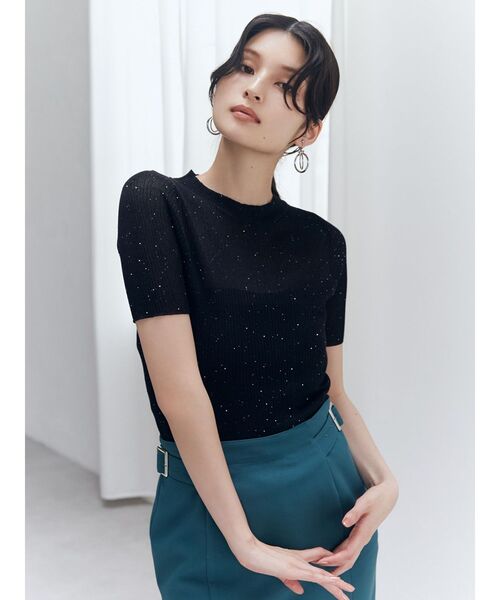 MURUA（ムルーア）の「スパンコールハーフスリーブニット（ニット/セーター・レディース・ブルー/アイボリー/ブラウン/ブラック・FREE）」の5枚目の写真