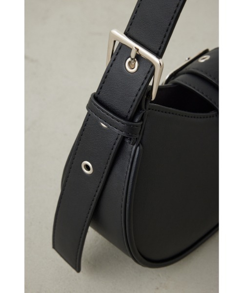 AZUL by moussy(アズールバイマウジー)の「バックルベルトハンドルバッグ(ハンドバッグ・レディース・ブラック/シルバー・FREE)」の9枚目の写真