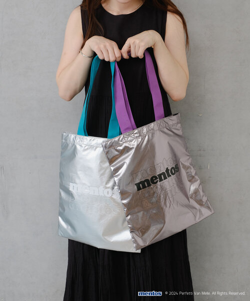 BIRTHDAY BAR(バースデイバー)の「【mentos メントス】メタリックトートバッグ(トートバッグ・レディース・シルバー/シルバー系その他・0)」の17枚目の写真