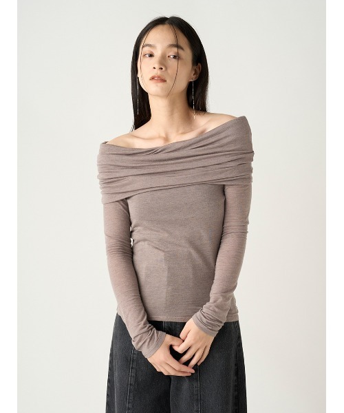 FRAY I.D（フレイアイディー）の「カシミヤシルクオフショルプルオーバー（Tシャツ/カットソー・レディース・モカ/レッド/ホワイト・FREE）」の12枚目の写真