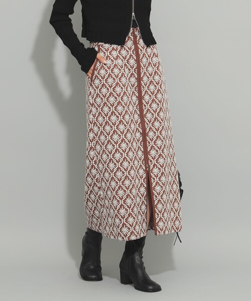 Ray BEAMS（レイビームス）の「ジャカード フロント ジップ タイト スカート（スカート・レディース・ブラウン/イエロー・1/0）」の12枚目の写真