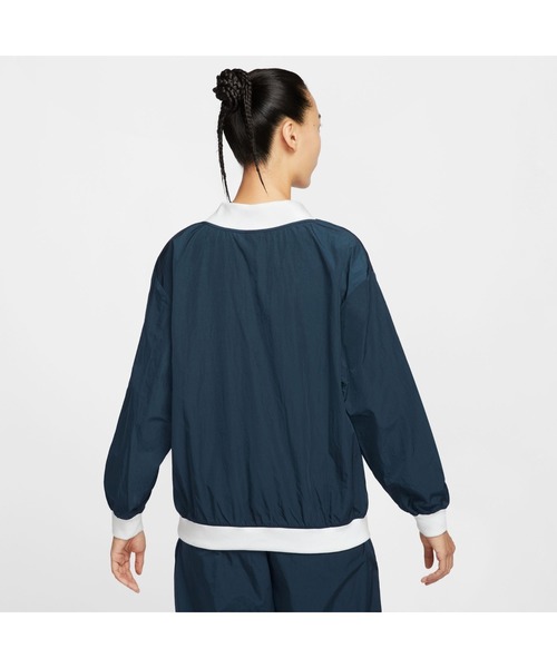 NIKE（ナイキ）の「ナイキ NIKE ナイキ  NSW エッセンシャル ウーブン UV Vネック L/S トップ（その他トップス・レディース・ブラック/ネイビー/ライトベージュ・L/M）」の6枚目の写真