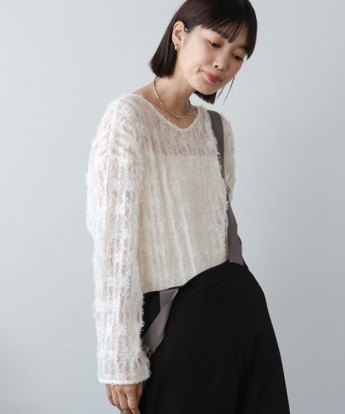 Bou Jeloud(ブージュルード)の「チュールフリル前後2WAYプルオーバー(Tシャツ/カットソー・レディース・アイボリー/ブラック・38)」の5枚目の写真