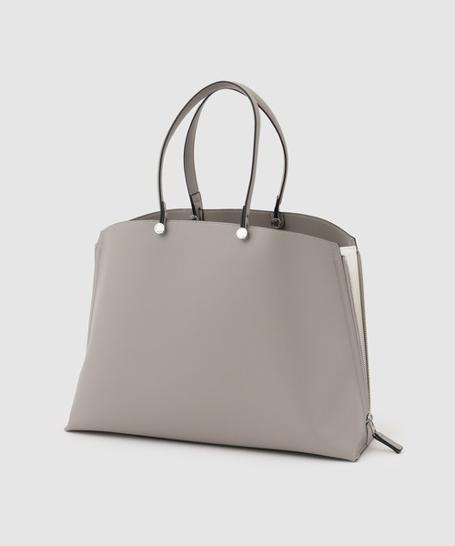 E'POR(エポール)の「【E'POR】【A4対応】Y BAG Medium+(トートバッグ・レディース・ダークブラウン/カーキ/ベージュ系その他/ブラック系その他2/オフホワイト/ブラック/ライトグレー・FREE)」の4枚目の写真