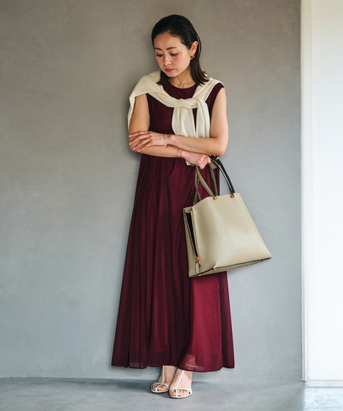 E'POR(エポール)の「【E'POR】【A4対応】Y BAG Medium+(トートバッグ・レディース・ダークブラウン/カーキ/ベージュ系その他/ブラック系その他2/オフホワイト/ブラック/ライトグレー・FREE)」の12枚目の写真