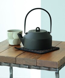 fennica（フェニカ）の「iwatemo / iron kettle S-VK 南部鉄瓶（キッチンツール・メンズ）」