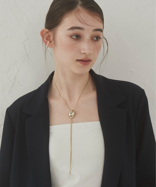 ANGIE(アンジー)の「メタル ループタイ ネックレス(ネックレス・レディース・シルバー系1/シルバー系2/シルバー系3/ゴールド系1/ゴールド系2/ゴールド系3・FREE)」の19枚目の写真