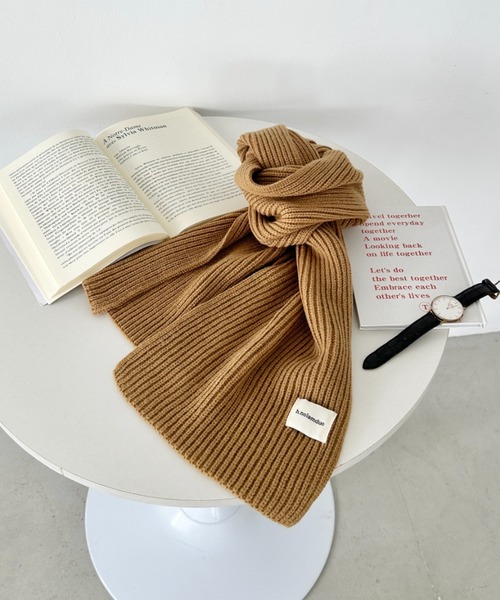 CLEA(クレア)の「リブニットショートマフラー(マフラー・レディース・ブルー/アイボリー/レッド/グレー/ブラウン/マスタード/ブラック/モカ/ベージュ・FREE)」の21枚目の写真