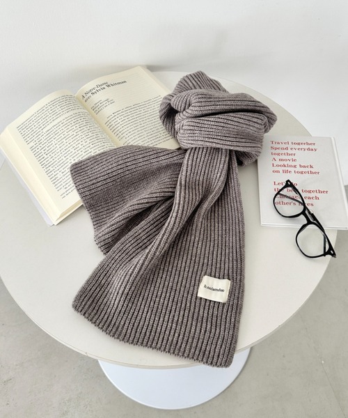 CLEA(クレア)の「リブニットショートマフラー(マフラー・レディース・ブルー/アイボリー/レッド/グレー/ブラウン/マスタード/ブラック/モカ/ベージュ・FREE)」の15枚目の写真