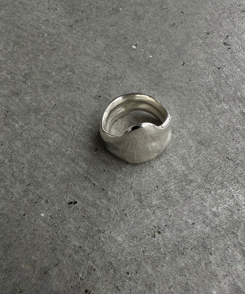 whoseA(フーシー)の「【silver925】Melt Wide Ring/ メルトワイド リング(リング・レディース・シルバー・14号/16号/18号)」の4枚目の写真