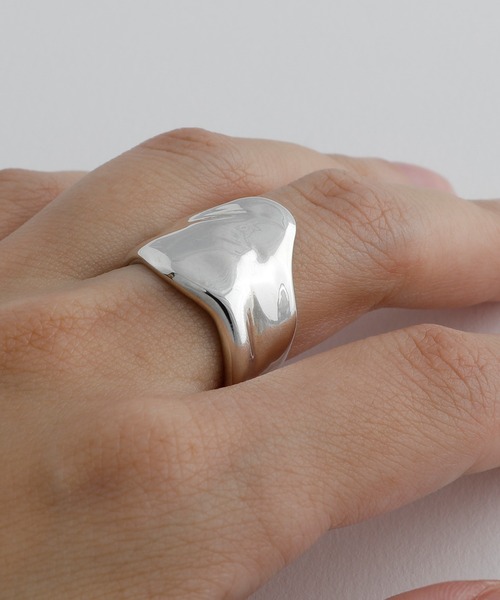 whoseA(フーシー)の「【silver925】Melt Wide Ring/ メルトワイド リング(リング・レディース・シルバー・14号/16号/18号)」の14枚目の写真