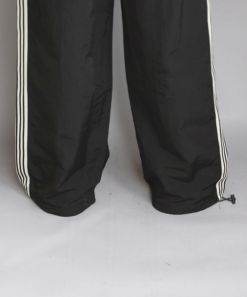 ８(eight)（エイト）の「ナイロンライン入りトラックパンツ（その他パンツ・メンズ・ブラック/グレー系その他/ライトカーキ・MEDIUM/X-LARGE/LARGE）」の8枚目の写真